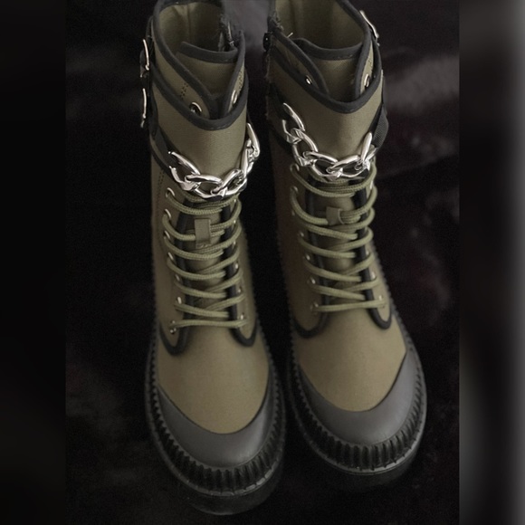🖤 Military Canvas Boots 🖤 - Picture 3 of 6